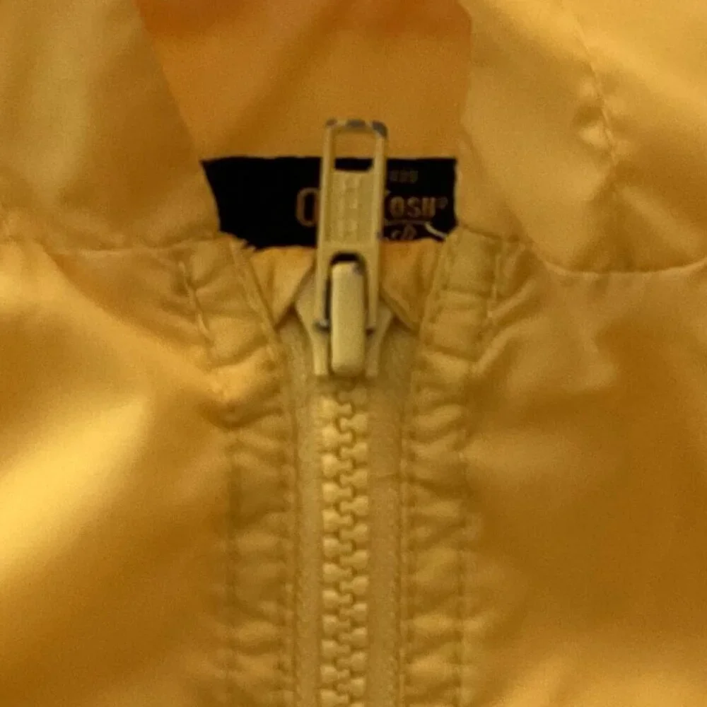 OSHKOSH B’GOSH YELLOW HOODED RAIN JACKET